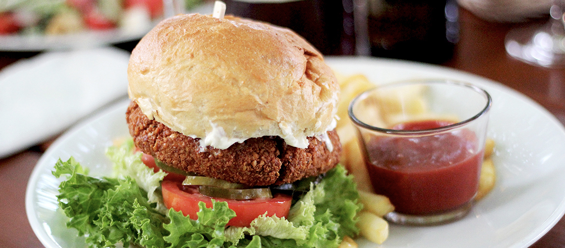 Burger im Forsthaus Neuhaus in Saarbrücken